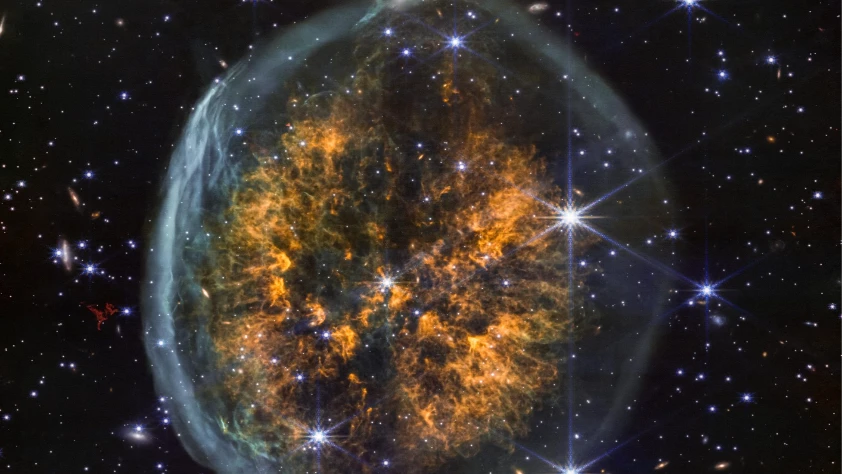 NASA, Webb teleskobuyla PMR1 Bulutsusu'nun gizemi çözüyor