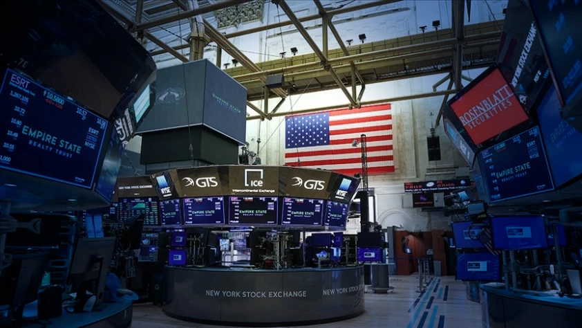 New York borsası yükseldi! Trump’ın gümrük vergisi çıkışı gündemde