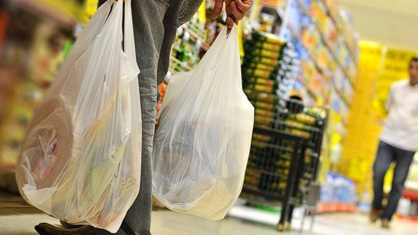 Poşet ücretlendirmesi 28 milyar liralık tasarruf sağladı