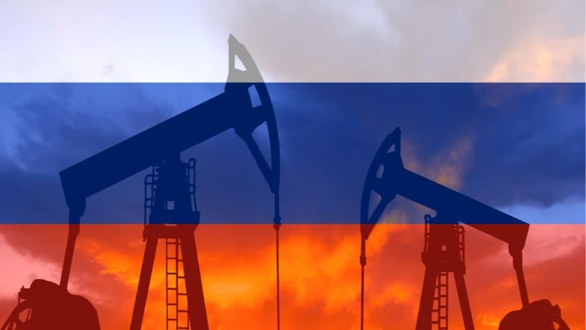 Rusya jeopolitik gerilimlere meydan okuyor: Petrolde ciddi bir aksama yok