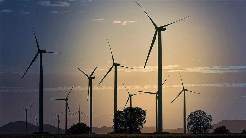 Rüzgar enerjisinde rekor yılı: Küresel kapasite 1.299 gigavata ulaştı