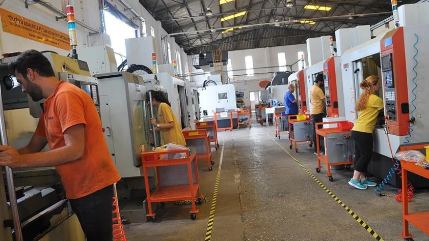 Sanayide kişi başına üretim endeksi yıllık yüzde 4,3 arttı