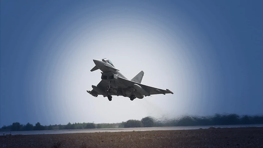 Savunma Bakanı Güler İngiltere'ye gidiyor: Eurofighter ziyareti