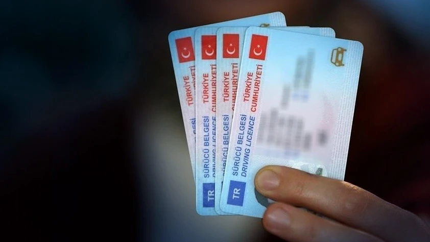 Sigorta Birliği'nden kritik uyarı: Eski tip ehliyetler 'hak kaybına' neden olabilir