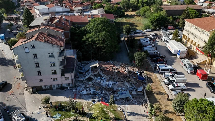 Sındırgı'daki deprem sonrası 4 bine yakın artçı sarsıntı