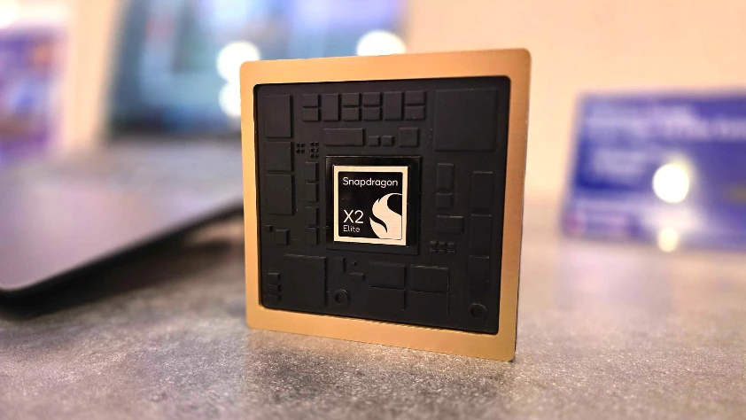Snapdragon X2 Elite Extreme, bellekle çıtayı yükseltti: 228 GB/sn