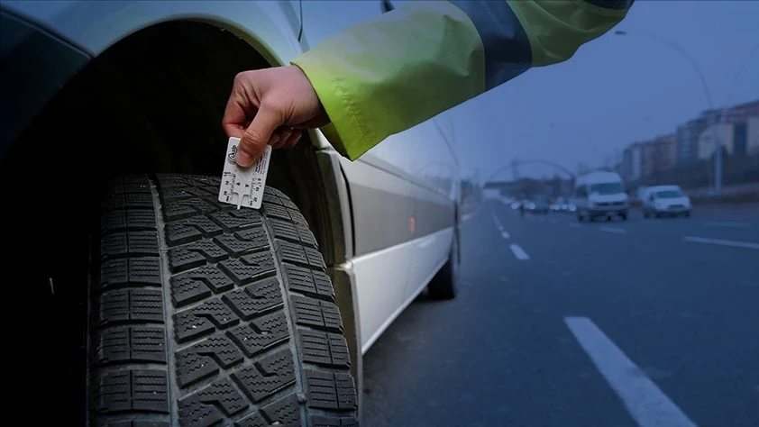 SON DAKİKA: Araç sahipleri dikkat! Zorunlu kış lastiği süresi uzatıldı: Yeni uygulama 15 Kasım’da başlayacak