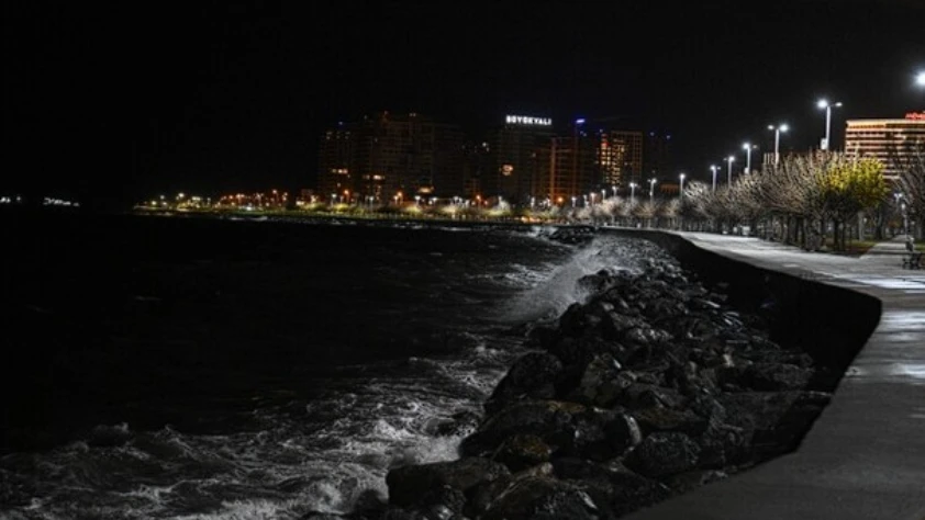 SON DAKİKA: Batı Karadeniz için fırtına uyarısı: İstanbul Valiliğinden kritik açıklama
