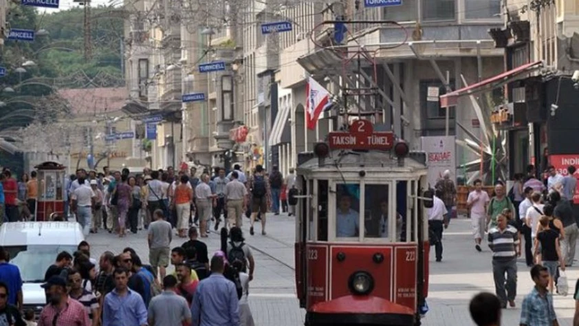 SON DAKİKA: Beyoğlu'nda toplantı ve gösteri yürüyüşleri 1 gün süreyle yasaklandı