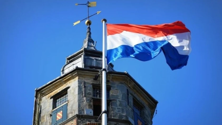 SON DAKİKA: Hollanda'da hükümet düştü