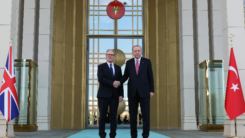 SON DAKİKA: İngiltere ile imzalar atıldı: Türkiye 44 Eurofighter alacak