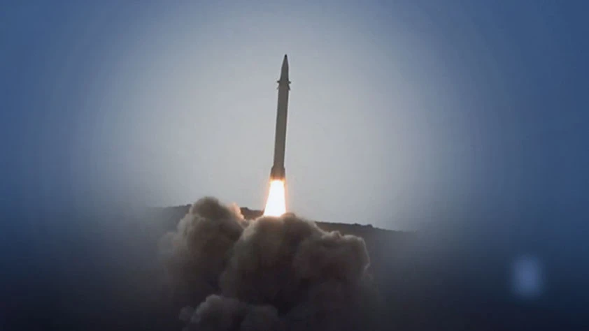 SON DAKİKA | İran, ABD-İsrail savaşında bir ilk: Husiler'den İsrail'e füze