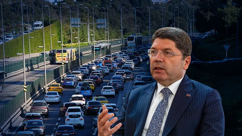 SON DAKİKA: Trafikte yol kesene 3 yıla kadar hapis cezası geliyor