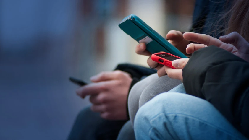 Sosyal medyada yeni dönem: 15 yaş sınırı yasalaşıyor