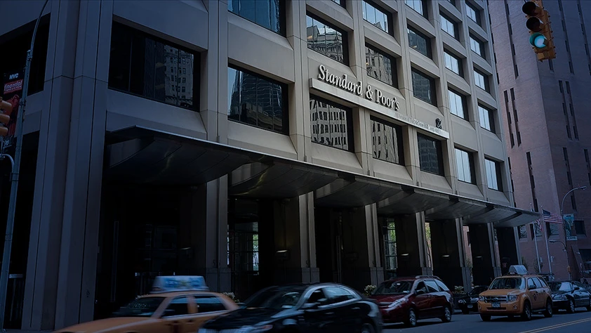 S&P, Japonya'nın görünümü durağan olarak korundu