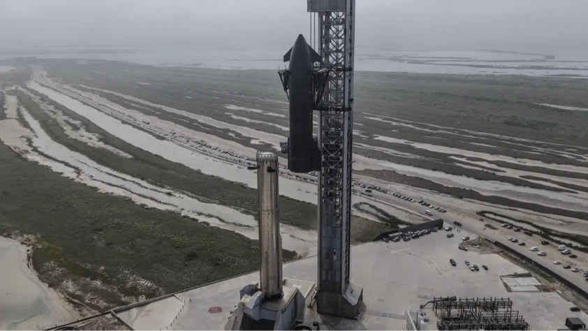 SpaceX'in yörünge ikmalli yeni nesil Starship V3 roketi bugün fırlatılıyor