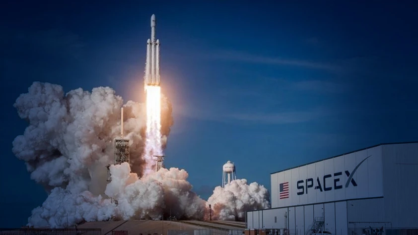 SpaceX’ten çip üretimine 55 milyar dolarlık yatırım planı!