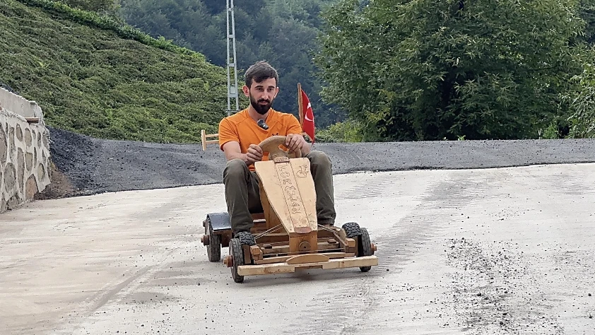 Tahta arabalar yapıldı! Formulaz başlıyor
