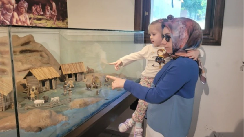 Tekkeköy Mağaraları Arkeoloji Vadisi bayramda vatandaşların buluşma noktası oldu