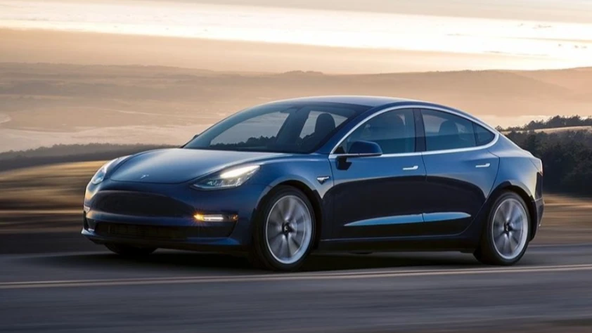 Tesla, ÖTV düzenlemesi sonrası yeni Model Y fiyat listesini açıkladı