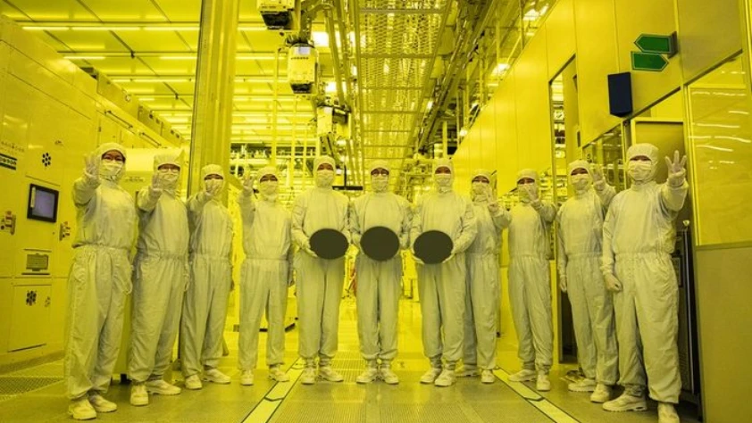 Tesla’nın 2nm yeni nesil çiplerini Samsung üretecek