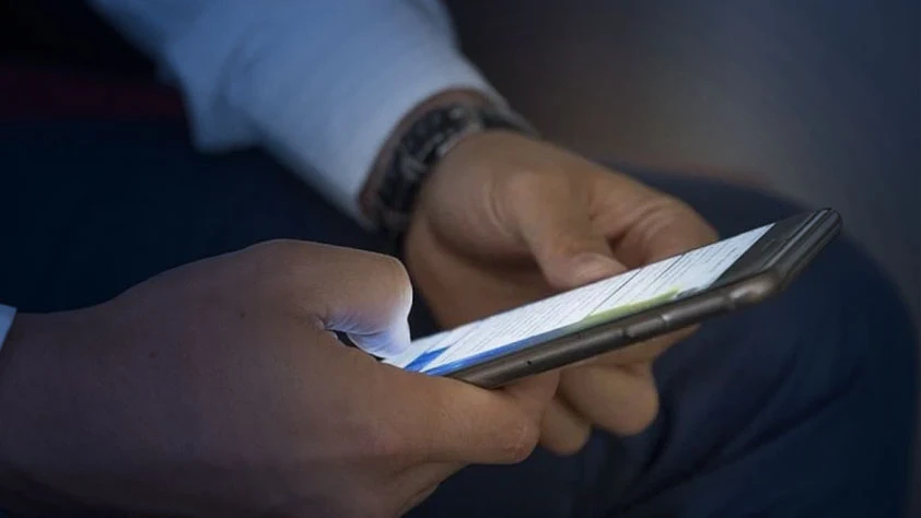 Ticaret Bakanlığı taksit iddiasını yalanladı: Telefon satışı için bir düzenleme yok