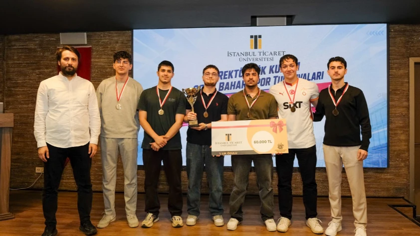 TicaretFest spor turnuvalarında ödüller sahiplerini buldu