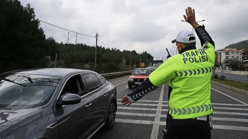 Trafikte yeni önlemler: 520 hız sistemi, 1586 mobil radar