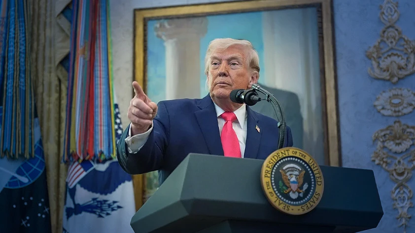 Trump'tan yeni İran açıklaması: İki veya üç hafta sonra ayrılacağız