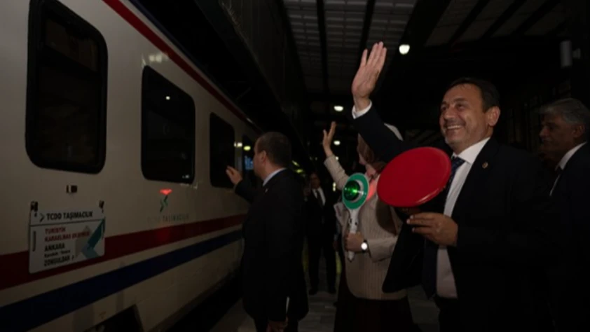 Turistik Karaelmas Ekspresi ilk seferine çıktı: Ankara ile Zonguldak arasında işletilecek