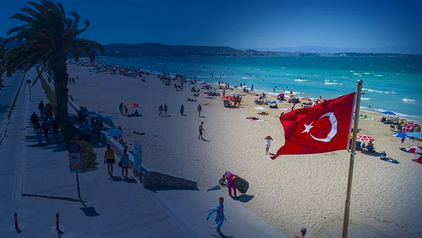 Turizm geliri üçüncü çeyrekte yüzde 3,9 arttı: 24 milyar doları aştı Turizm geliri üçüncü çeyrekte yüzde 3,9 arttı: 24 milyar doları aştı