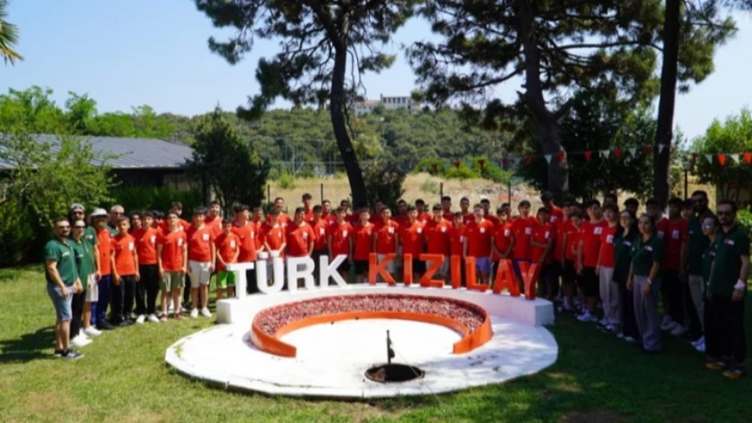 Türk Kızılay, yaz boyunca 53 ilden gençleri ağırlıyor