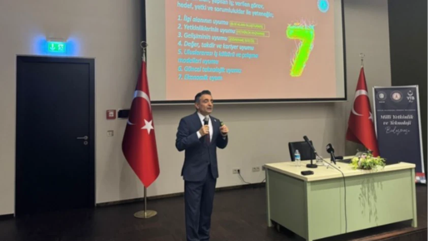 Türk savunma sanayi firmaları öğrencilerle buluştu: Berlin'de Milli Yetkinlik Hamlesi sunumu gerçekleşti