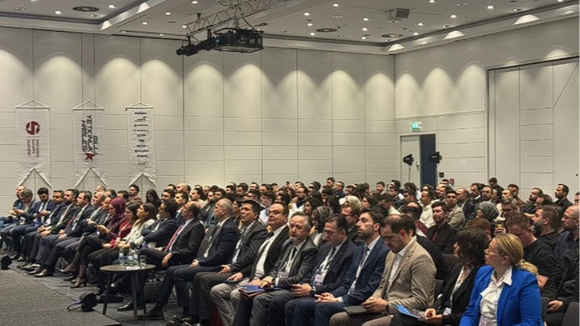 Türk savunma şirketleri Berlin’de mühendislerle buluştu