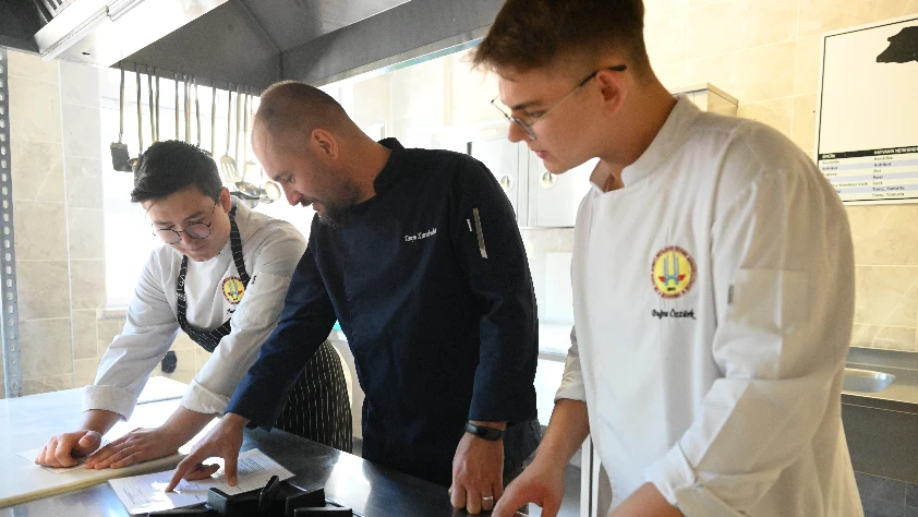 Türkiye mesleki yeterlilik tecrübesini Kazakistan'a aktarıyor