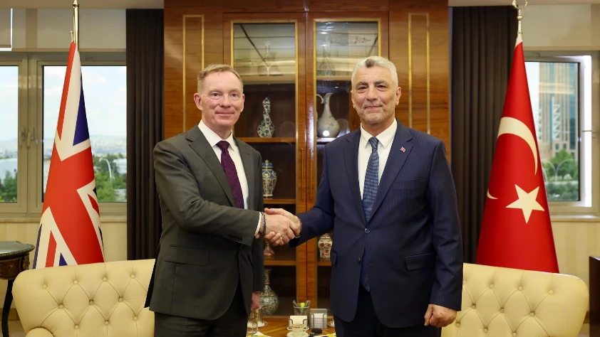 Türkiye ve Birleşik Krallık ekonomik iş birliğini güçlendiriyor: Ticarette hedef 40 milyar dolar