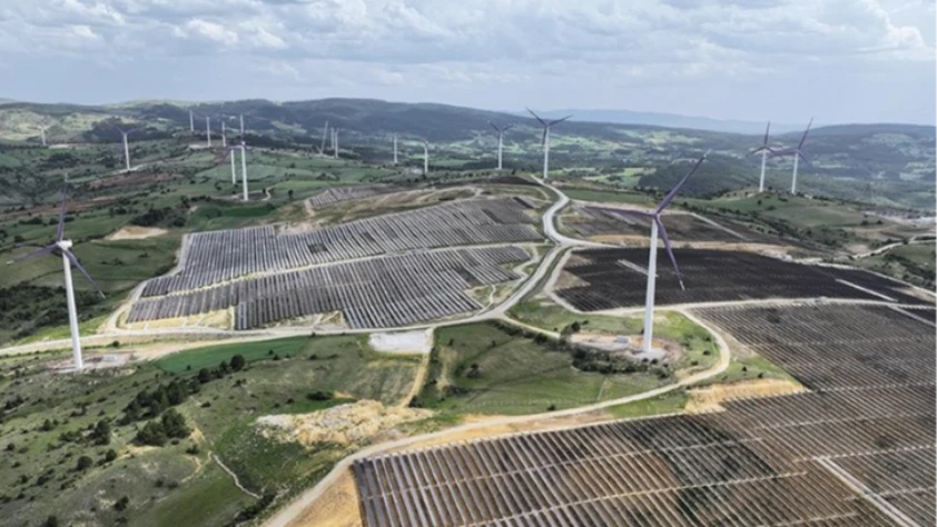 Türkiye’nin elektrik kurulu gücü 120 bin megavatı aştı