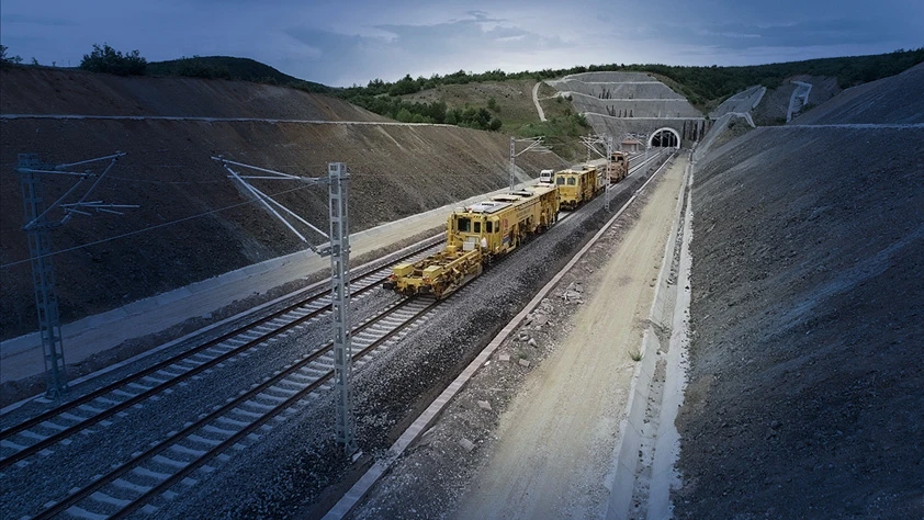 Türkiye'ye uygun koşullu dış finansman akışı sürüyor: Demir yollarına 350 milyon euroluk destek