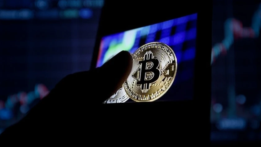 Üç günlük düşüş serisi bitti: Bitcoin 70 bin dolara yaklaştı