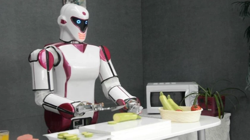 Uluslararası MEB Robot yarışması başladı: 14 ülkeden 4 bine yakın robot