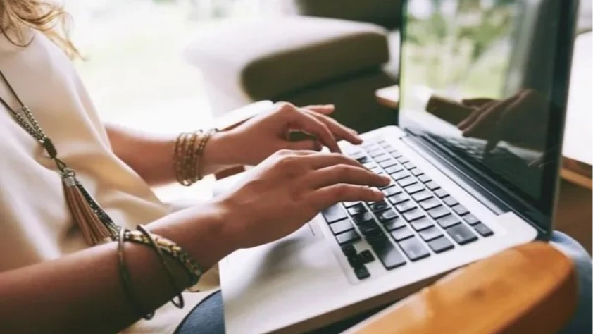 Üniversite öğrencilerinin uygulamalı eğitimi en az 1 dönem olacak! Resmi Gazete'de yayımlandı