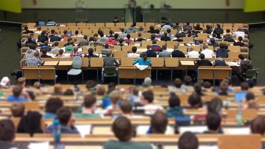 Üniversiteler 3 yıla düşecek mi? YÖK Başkanı Özvar'dan net açıklama