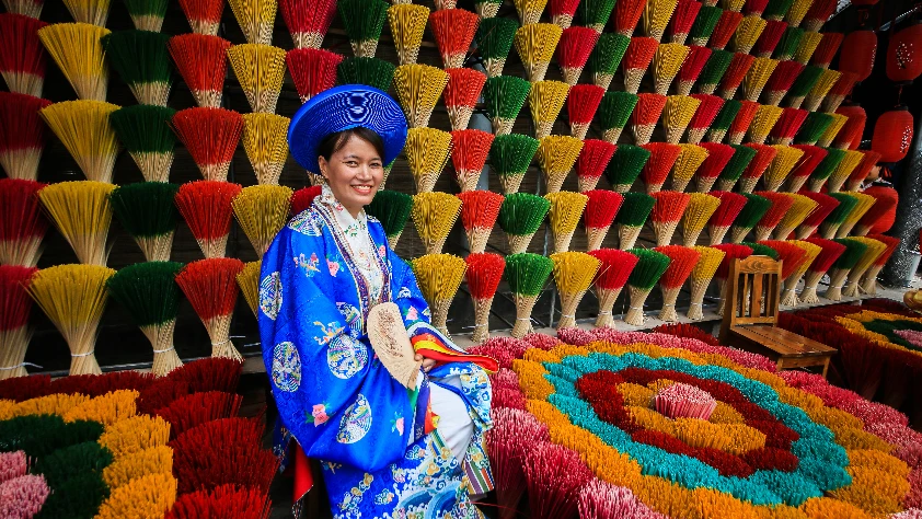 Vietnam’da 700 yıllık geleneği yaşatıyorlar
