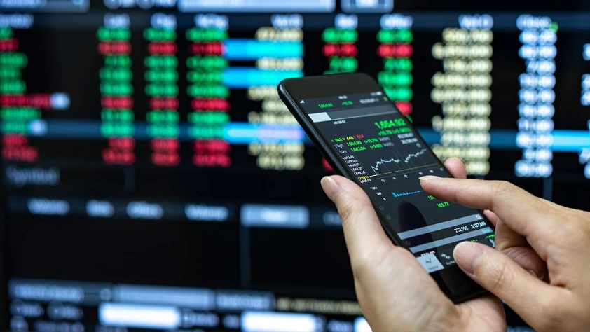 Yabancılar 523 milyon dolarlık hisse sattı