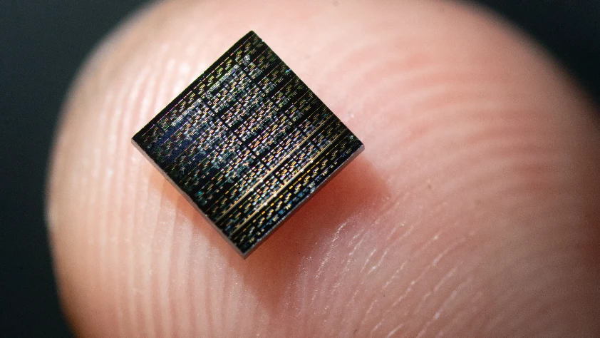 Yapay nöronlar, yapay zeka çiplerine boyut atlatacak Yapay nöronlar, yapay zeka çiplerine boyut atlatacak