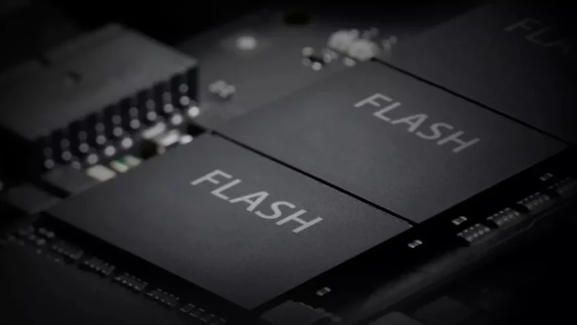 Yarı iletken sektöründe alarm: DRAM ve NAND rekora koşuyor