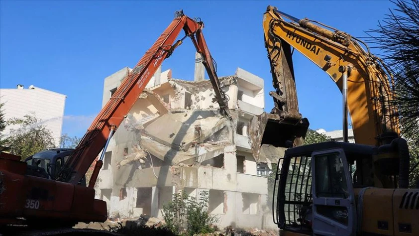 'Yarısı Bizden' büyüyor! İstanbul'da 71 bin yapı dönüşüyor