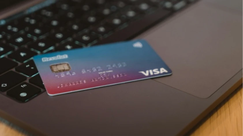 Yaşlıların finansal istismarına karşı kurumsal çözümler devreye alınıyor