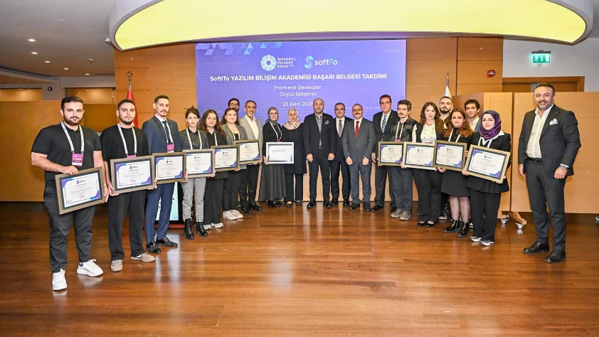 Yazılımcı ihracatı rekor kırdı! SofITo 158 yazılımcıyı mezun etti