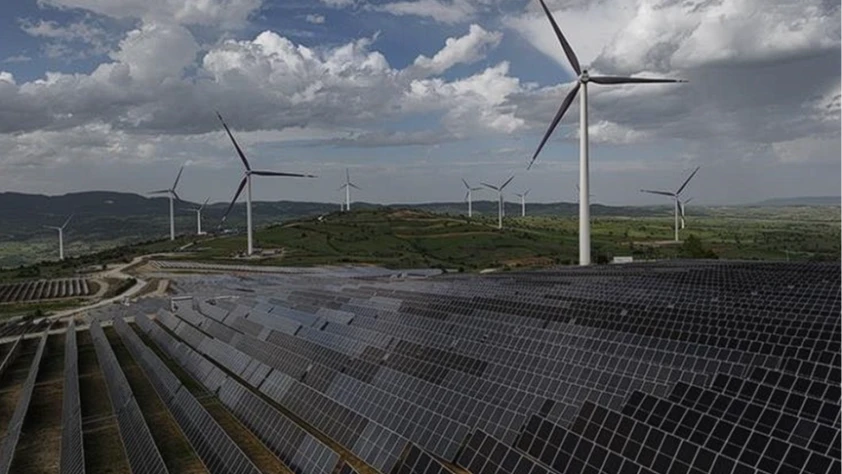 Yenilenebilir enerjide yeni eşik: Kurulu güçte pay yüzde 62,5 oldu